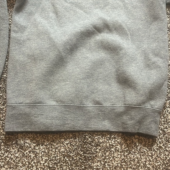 Brunette the Label BRUNETTE Sweatshirt - Picture 10 of 10